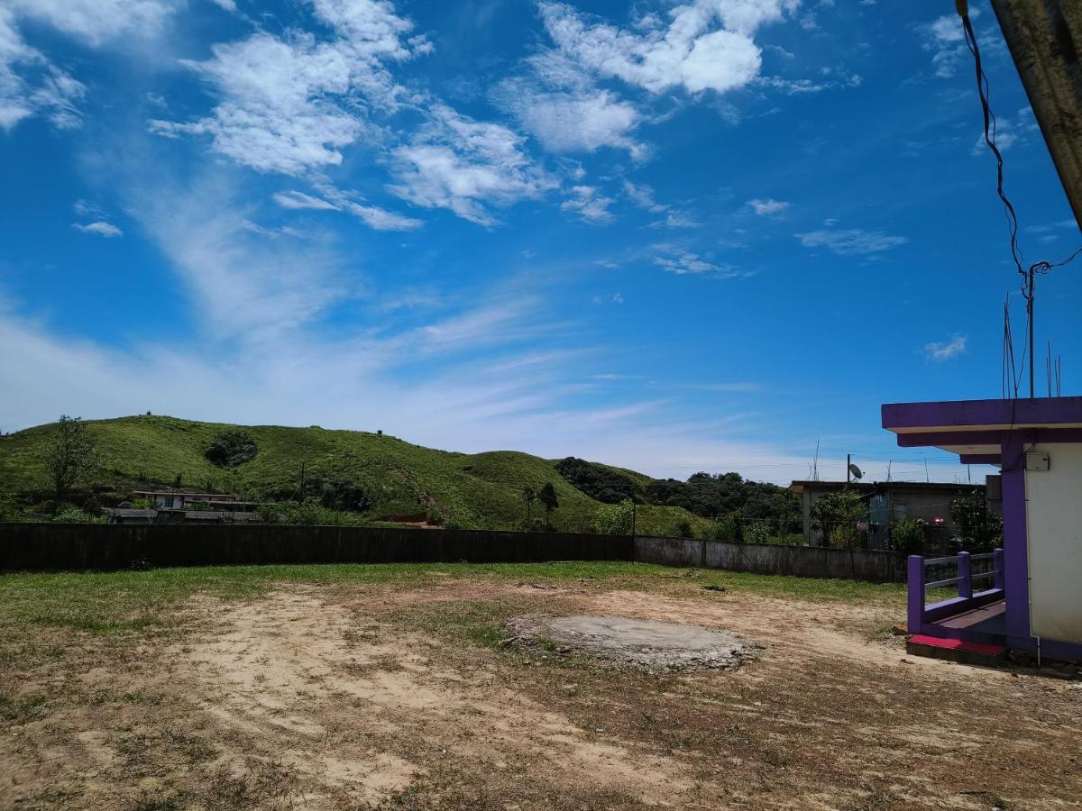 Lavender Guesthouse 체라푼지 외부 사진